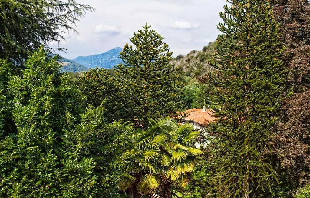 Ultra Hotel - Alpino Restaurant Cuasso Al Monte