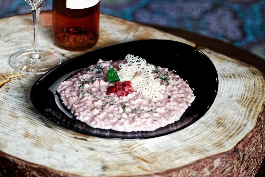Ultra Hotel - Alpino Restaurant Cuasso Al Monte